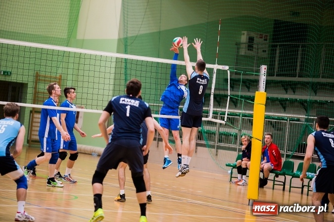 Zdjęcie w galerii na portalu naszraciborz.pl: Siatkarze PWSZ Racibórz awansowali do półfinału Akademickich Mistrzostw Polski wiadomości z regionu