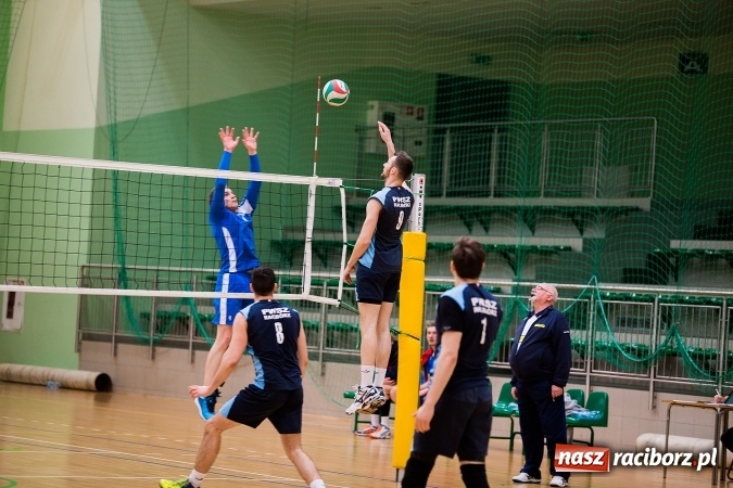 Zdjęcie w galerii na portalu naszraciborz.pl: Siatkarze PWSZ Racibórz awansowali do półfinału Akademickich Mistrzostw Polski wiadomości z regionu