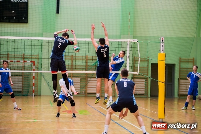 Zdjęcie w galerii na portalu naszraciborz.pl: Siatkarze PWSZ Racibórz awansowali do półfinału Akademickich Mistrzostw Polski wiadomości z regionu
