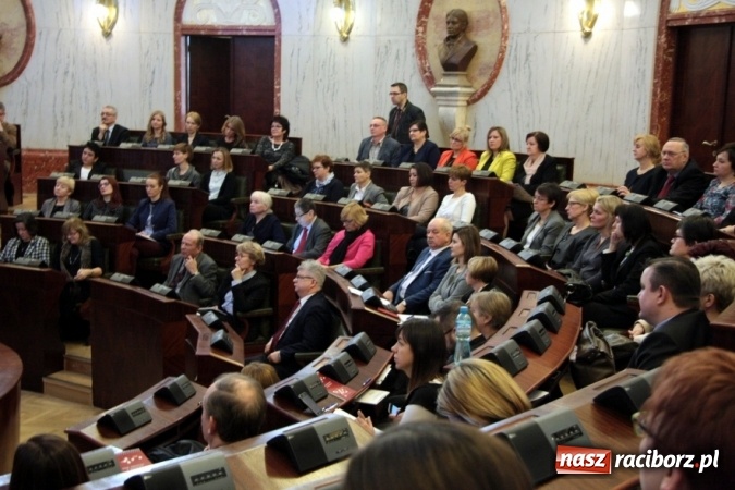 Zdjęcie w galerii na portalu naszraciborz.pl: Demografia – wyzwanie dla województwa śląskiego  wiadomości z regionu