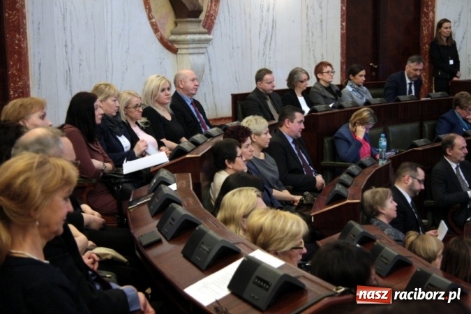 Zdjęcie w galerii na portalu naszraciborz.pl: Demografia – wyzwanie dla województwa śląskiego  wiadomości z regionu