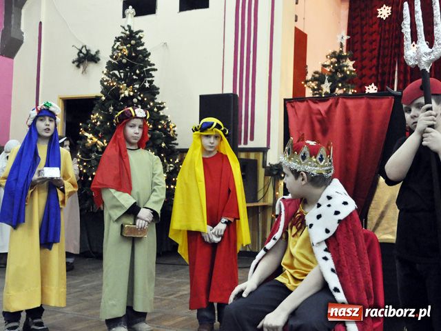 Zdjęcie w galerii na portalu naszraciborz.pl: Borucin: Wieczór kolęd i pastorałek wiadomości z regionu