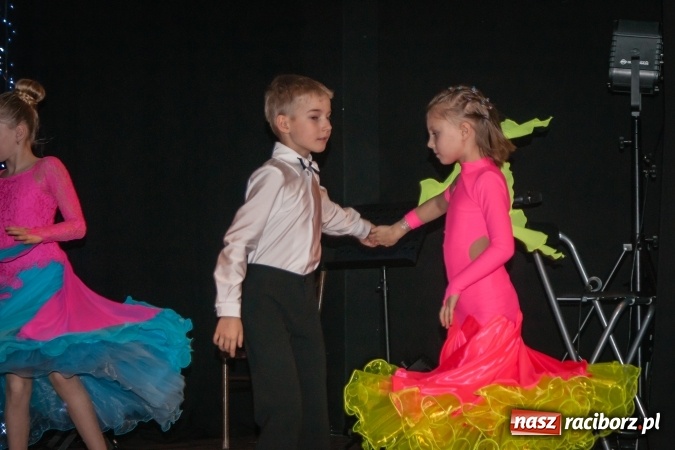 Zdjęcie w galerii na portalu naszraciborz.pl: Podsumowanie walentynkowego konkursu plastycznego w MDK wiadomości z regionu