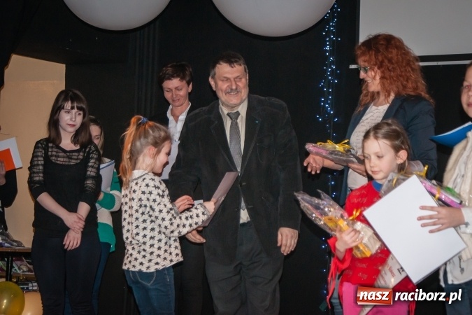 Zdjęcie w galerii na portalu naszraciborz.pl: Podsumowanie walentynkowego konkursu plastycznego w MDK wiadomości z regionu