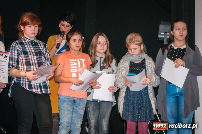 Zdjęcie w galerii na portalu naszraciborz.pl: Podsumowanie walentynkowego konkursu plastycznego w MDK wiadomości z regionu