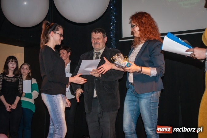 Zdjęcie w galerii na portalu naszraciborz.pl: Podsumowanie walentynkowego konkursu plastycznego w MDK wiadomości z regionu