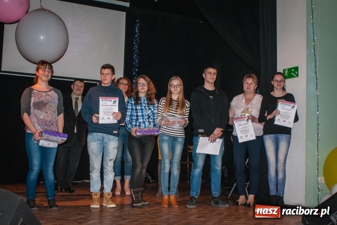 Zdjęcie w galerii na portalu naszraciborz.pl: Podsumowanie walentynkowego konkursu plastycznego w MDK wiadomości z regionu