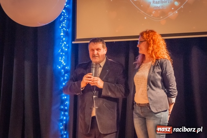 Zdjęcie w galerii na portalu naszraciborz.pl: Podsumowanie walentynkowego konkursu plastycznego w MDK wiadomości z regionu