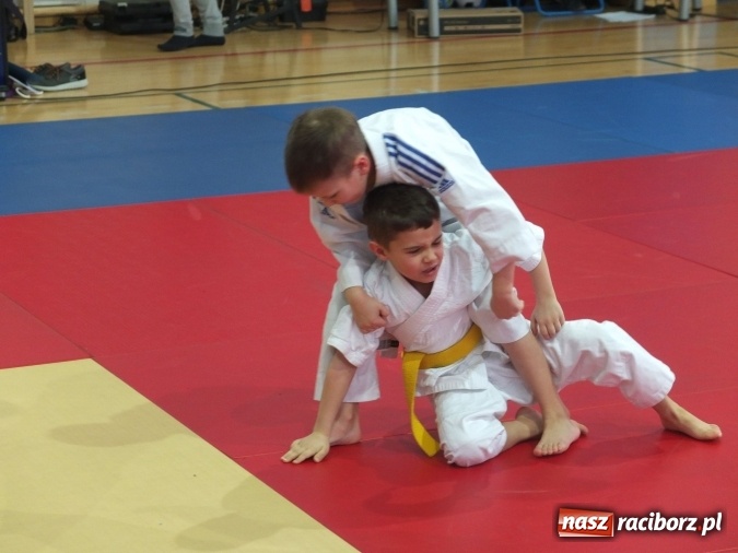 Zdjęcie w galerii na portalu naszraciborz.pl: Dobry start Łamatorów w Katowicach  wiadomości z regionu