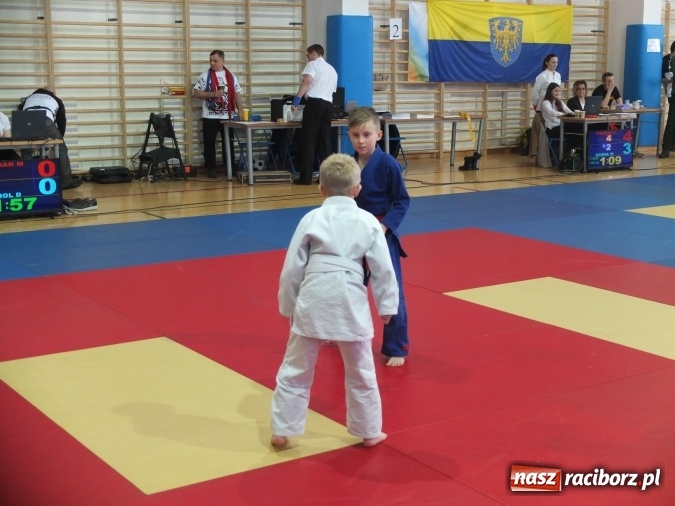 Zdjęcie w galerii na portalu naszraciborz.pl: Dobry start Łamatorów w Katowicach  wiadomości z regionu