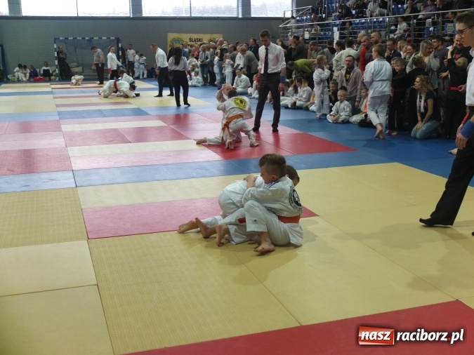 Zdjęcie w galerii na portalu naszraciborz.pl: Dobry start Łamatorów w Katowicach  wiadomości z regionu