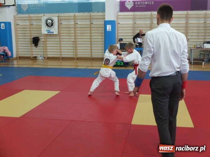 Zdjęcie w galerii na portalu naszraciborz.pl: Dobry start Łamatorów w Katowicach  wiadomości z regionu