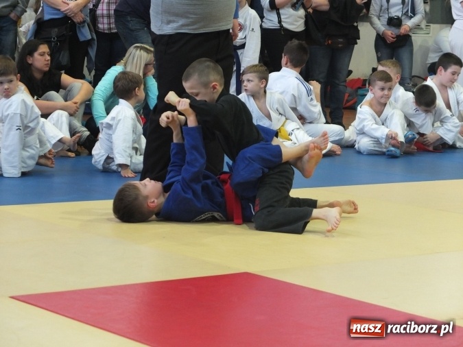 Zdjęcie w galerii na portalu naszraciborz.pl: Dobry start Łamatorów w Katowicach  wiadomości z regionu