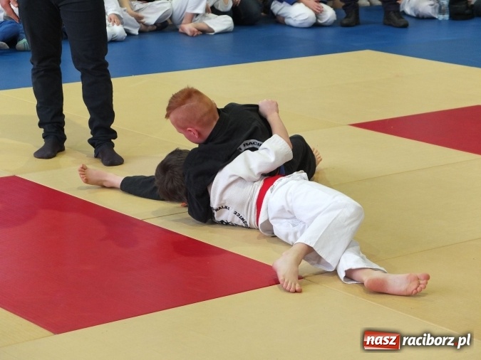 Zdjęcie w galerii na portalu naszraciborz.pl: Dobry start Łamatorów w Katowicach  wiadomości z regionu