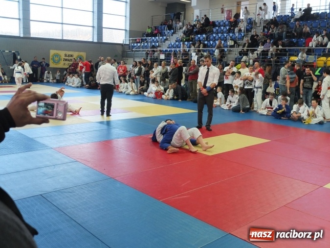 Zdjęcie w galerii na portalu naszraciborz.pl: Dobry start Łamatorów w Katowicach  wiadomości z regionu