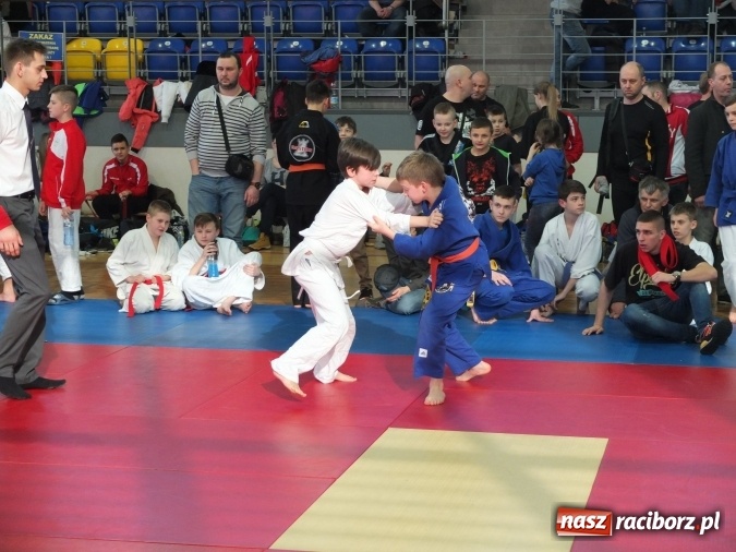 Zdjęcie w galerii na portalu naszraciborz.pl: Dobry start Łamatorów w Katowicach  wiadomości z regionu