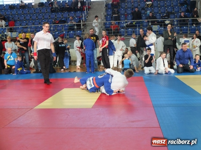 Zdjęcie w galerii na portalu naszraciborz.pl: Dobry start Łamatorów w Katowicach  wiadomości z regionu