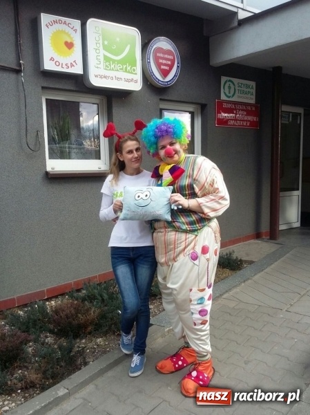 Zdjęcie w galerii na portalu naszraciborz.pl: Mali pacjenci z zabrzańskiej kliniki otrzymali Podarunki od Serca  wiadomości z regionu