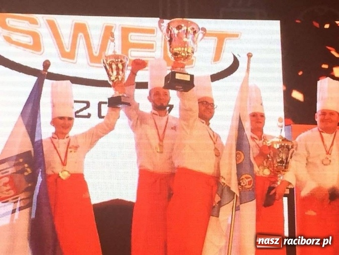 Zdjęcie w galerii na portalu naszraciborz.pl: Fenomenalny sukces Lodziarni pod Orzechem na targach Expo Sweet! wiadomości z regionu