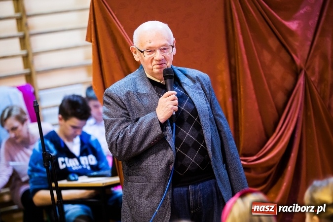 Zdjęcie w galerii na portalu naszraciborz.pl: Krzanowice. Gminny Festiwal Piosenki Harcerskiej i Turystycznej wiadomości z regionu