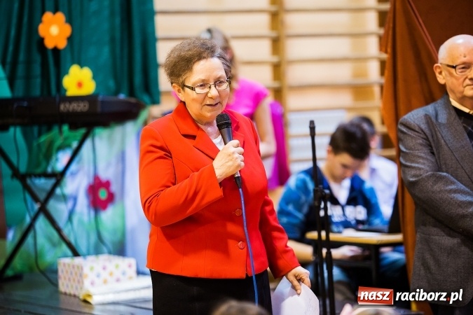 Zdjęcie w galerii na portalu naszraciborz.pl: Krzanowice. Gminny Festiwal Piosenki Harcerskiej i Turystycznej wiadomości z regionu