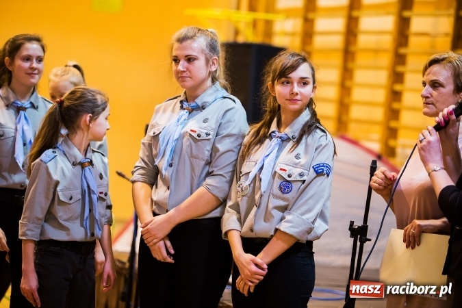 Zdjęcie w galerii na portalu naszraciborz.pl: Krzanowice. Gminny Festiwal Piosenki Harcerskiej i Turystycznej wiadomości z regionu