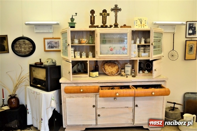 Zdjęcie w galerii na portalu naszraciborz.pl: W dawnym śląskim (raciborskim) domu. Zamek zaprasza na nowo zaaranżowaną wystawę  wiadomości z regionu