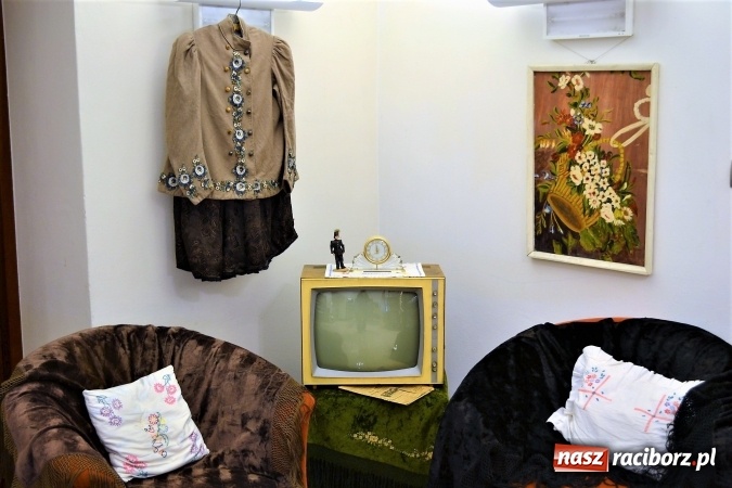 Zdjęcie w galerii na portalu naszraciborz.pl: W dawnym śląskim (raciborskim) domu. Zamek zaprasza na nowo zaaranżowaną wystawę  wiadomości z regionu