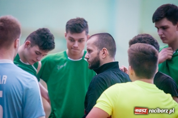 Zdjęcie w galerii na portalu naszraciborz.pl: Piłka ręczna: Protest dał zwycięstwo CKZiU nr 2 wiadomości z regionu