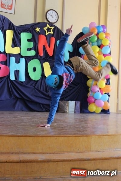 Zdjęcie w galerii na portalu naszraciborz.pl: Rewelacyjny Talent Show w CKZiU nr 1  wiadomości z regionu