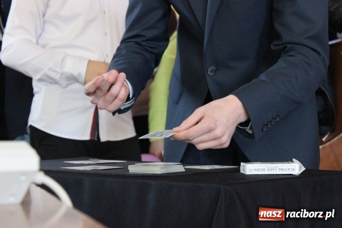 Zdjęcie w galerii na portalu naszraciborz.pl: Rewelacyjny Talent Show w CKZiU nr 1  wiadomości z regionu