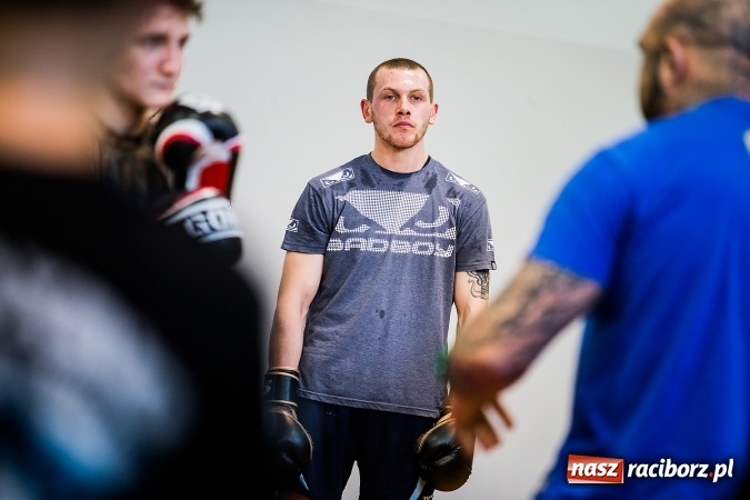 Zdjęcie w galerii na portalu naszraciborz.pl: Marcin Różal Różalski przyjechał do Raciborza wiadomości z regionu