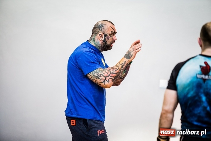 Zdjęcie w galerii na portalu naszraciborz.pl: Marcin Różal Różalski przyjechał do Raciborza wiadomości z regionu