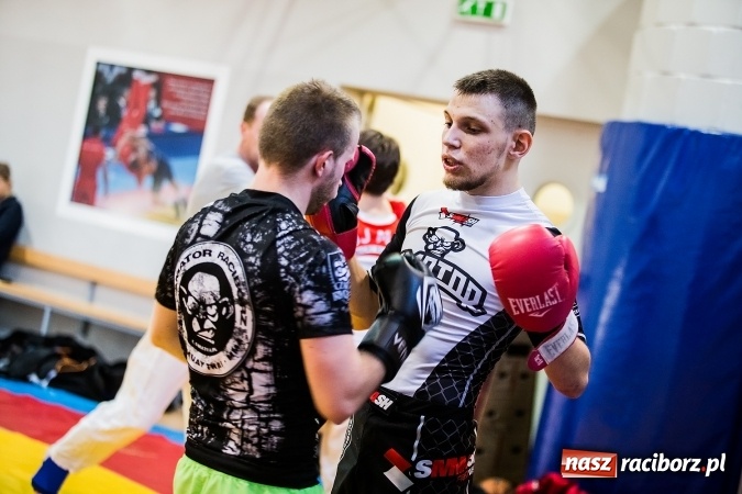 Zdjęcie w galerii na portalu naszraciborz.pl: Marcin Różal Różalski przyjechał do Raciborza wiadomości z regionu