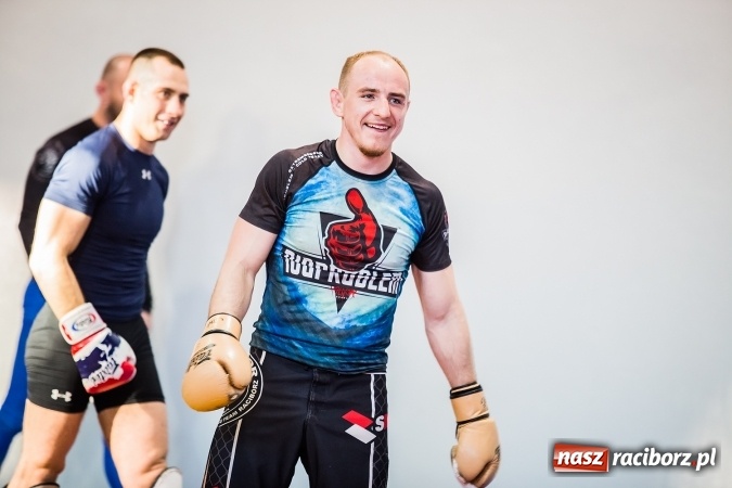 Zdjęcie w galerii na portalu naszraciborz.pl: Marcin Różal Różalski przyjechał do Raciborza wiadomości z regionu