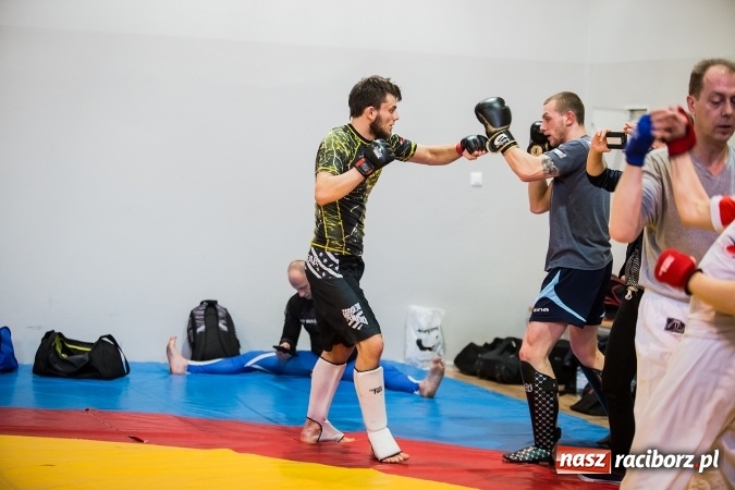 Zdjęcie w galerii na portalu naszraciborz.pl: Marcin Różal Różalski przyjechał do Raciborza wiadomości z regionu