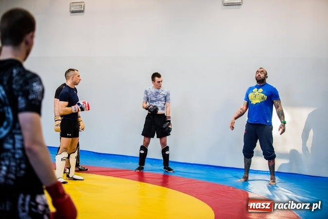 Zdjęcie w galerii na portalu naszraciborz.pl: Marcin Różal Różalski przyjechał do Raciborza wiadomości z regionu