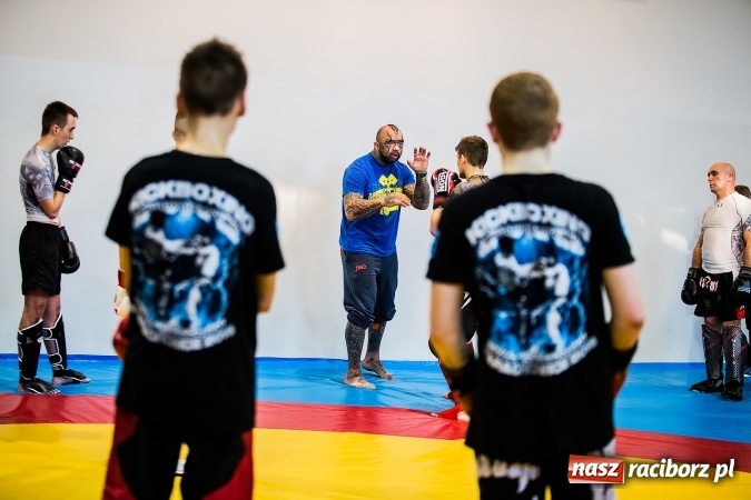 Zdjęcie w galerii na portalu naszraciborz.pl: Marcin Różal Różalski przyjechał do Raciborza wiadomości z regionu