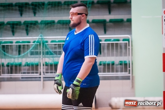 Zdjęcie w galerii na portalu naszraciborz.pl: Willa Wiktoria Brenna nie sprostała Galaktic Football. Zakończenie XVI edycji Halowej Ligi Piłki Nożnej wiadomości z regionu