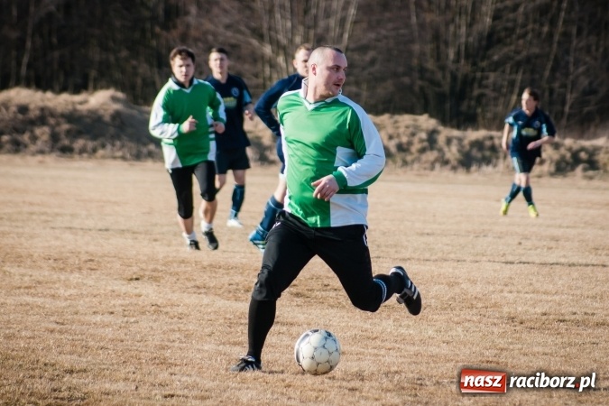 Zdjęcie w galerii na portalu naszraciborz.pl: Sparing: W Markowicach polała się krew! wiadomości z regionu