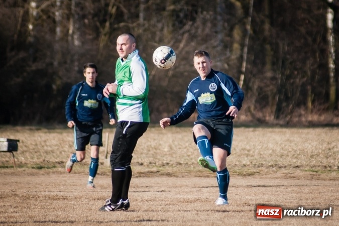 Zdjęcie w galerii na portalu naszraciborz.pl: Sparing: W Markowicach polała się krew! wiadomości z regionu