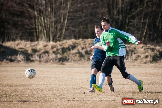 Zdjęcie w galerii na portalu naszraciborz.pl: Sparing: W Markowicach polała się krew! wiadomości z regionu