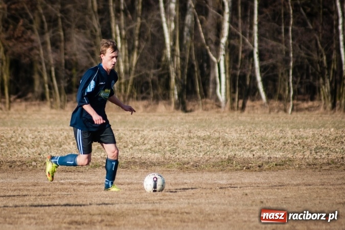 Zdjęcie w galerii na portalu naszraciborz.pl: Sparing: W Markowicach polała się krew! wiadomości z regionu