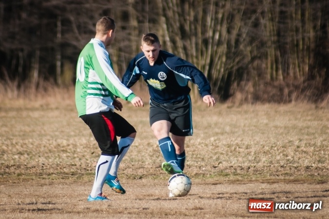 Zdjęcie w galerii na portalu naszraciborz.pl: Sparing: W Markowicach polała się krew! wiadomości z regionu