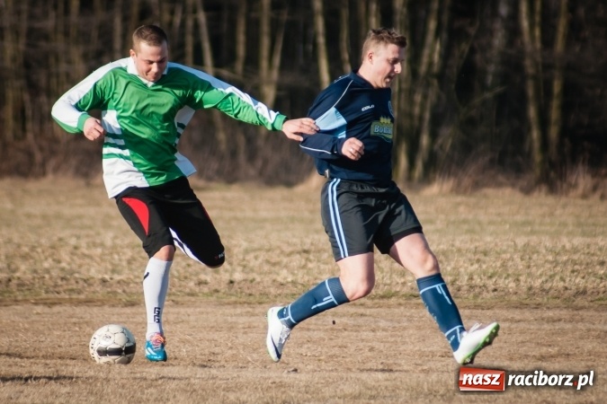 Zdjęcie w galerii na portalu naszraciborz.pl: Sparing: W Markowicach polała się krew! wiadomości z regionu