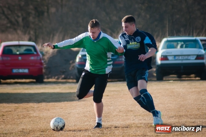 Zdjęcie w galerii na portalu naszraciborz.pl: Sparing: W Markowicach polała się krew! wiadomości z regionu