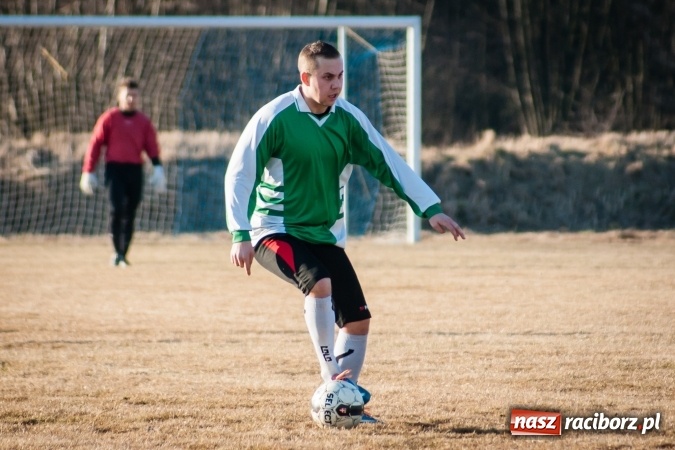 Zdjęcie w galerii na portalu naszraciborz.pl: Sparing: W Markowicach polała się krew! wiadomości z regionu
