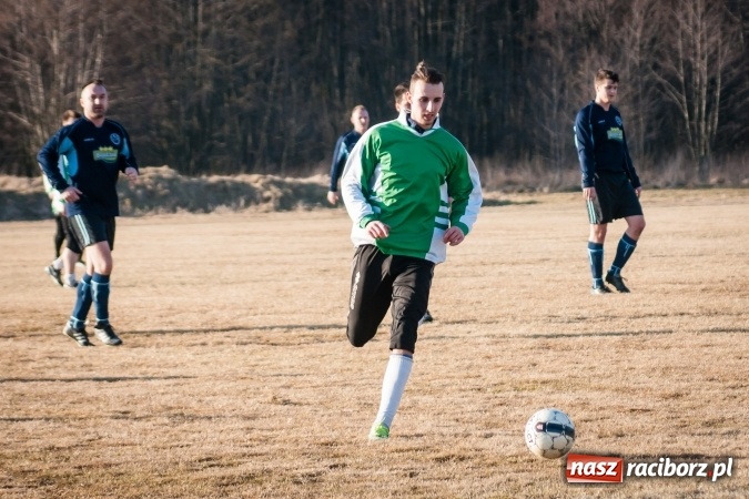 Zdjęcie w galerii na portalu naszraciborz.pl: Sparing: W Markowicach polała się krew! wiadomości z regionu