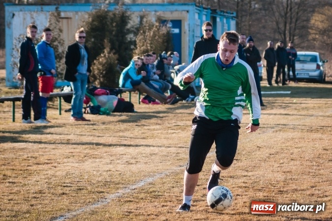 Zdjęcie w galerii na portalu naszraciborz.pl: Sparing: W Markowicach polała się krew! wiadomości z regionu