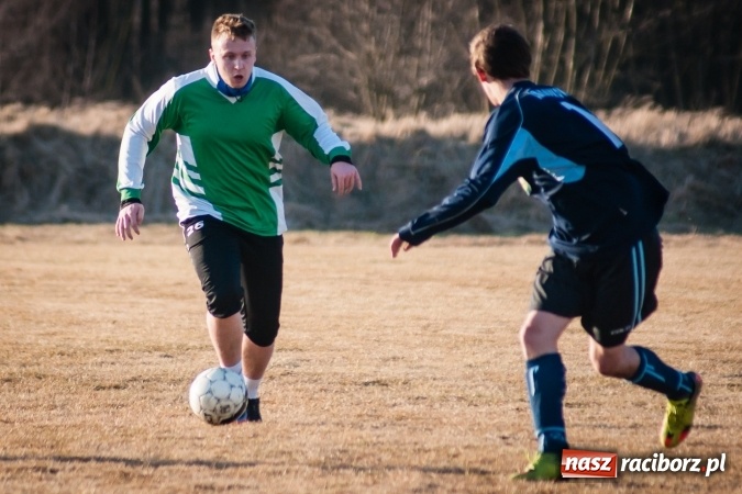 Zdjęcie w galerii na portalu naszraciborz.pl: Sparing: W Markowicach polała się krew! wiadomości z regionu